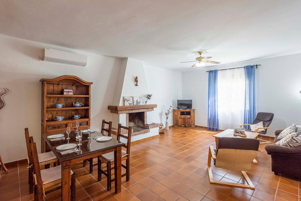 Casa Rural De Noa La Puebla de Cazalla Ngoại thất bức ảnh